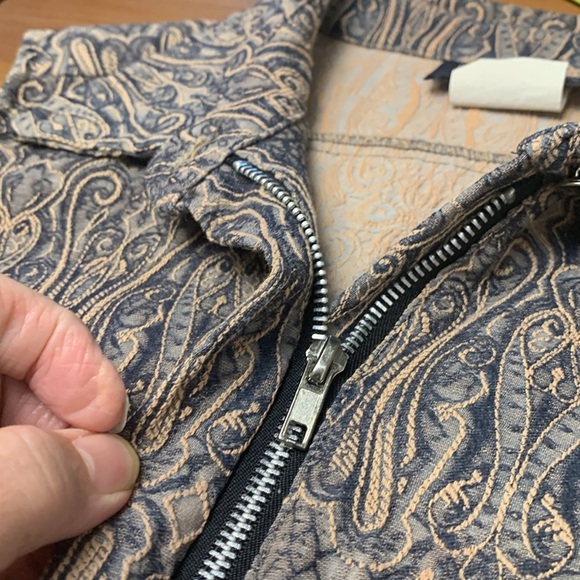 Rainbow Bridge Vintage Zip Up Vest, Stretch - Picture 11 of 11